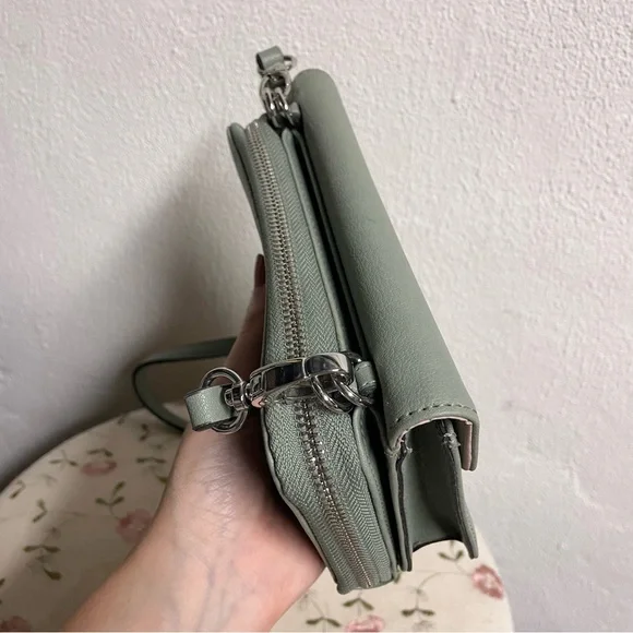 Nine West Green Crossbody Bag - Picture 4 of 10